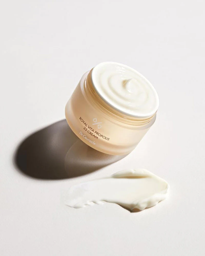 Dr. Ceuracle Royal Vita Propolis 33 Cream - Image 3