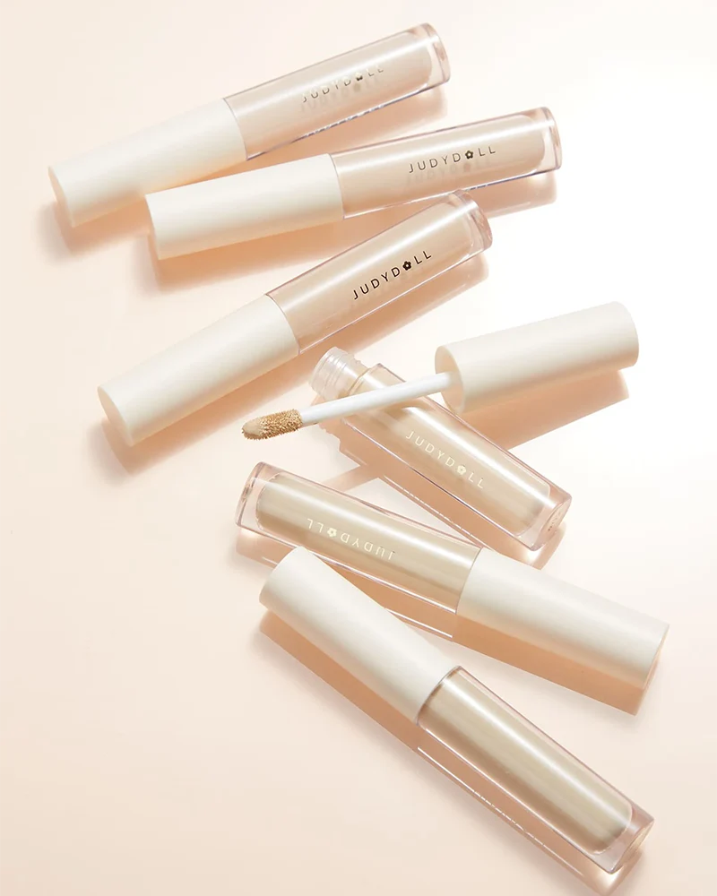 JUDYDOLL Traceless Cloud-Touch Concealer - Image 4